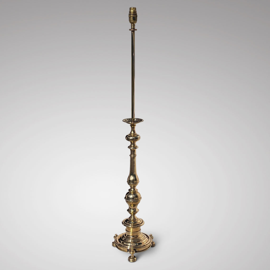 Superb Antique Brass Table Lamp - Main View - 2