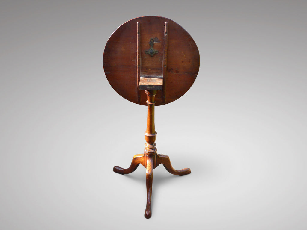 18th Century Chestnut Tilt Top Table - Hobson May Collection - 3