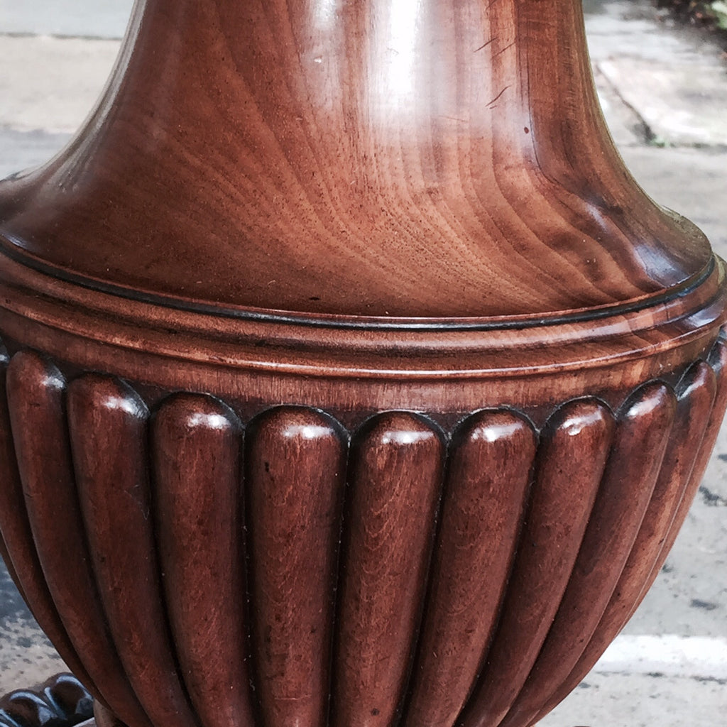 19th Century French Mahogany Gueridon - Pedestal detail- 5