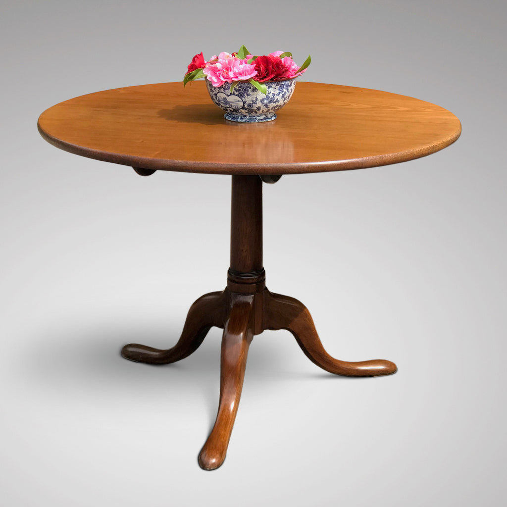 George III Mahogany Tilt Top Breakfast/Centre Table - Main View - 1