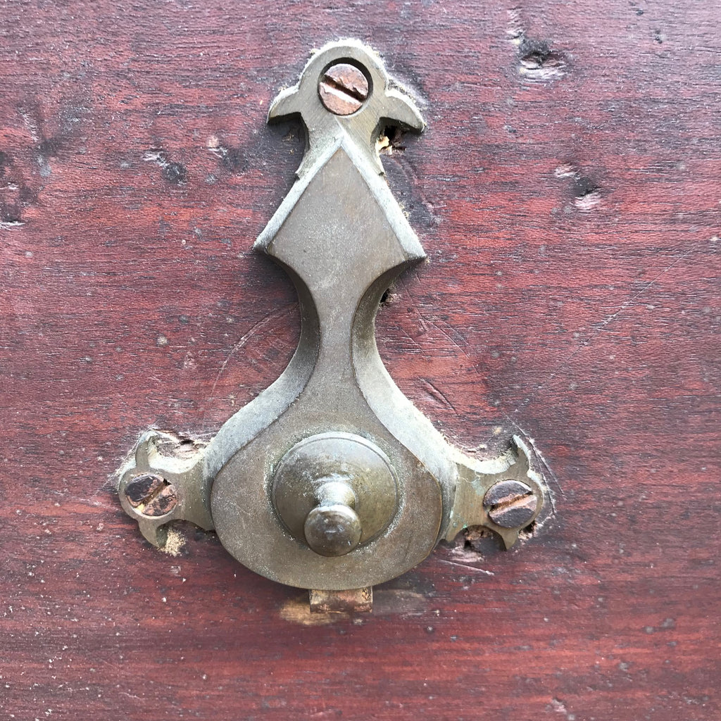 George III Mahogany Tilt Top Breakfast/Centre Table - Catch Detail View - 6