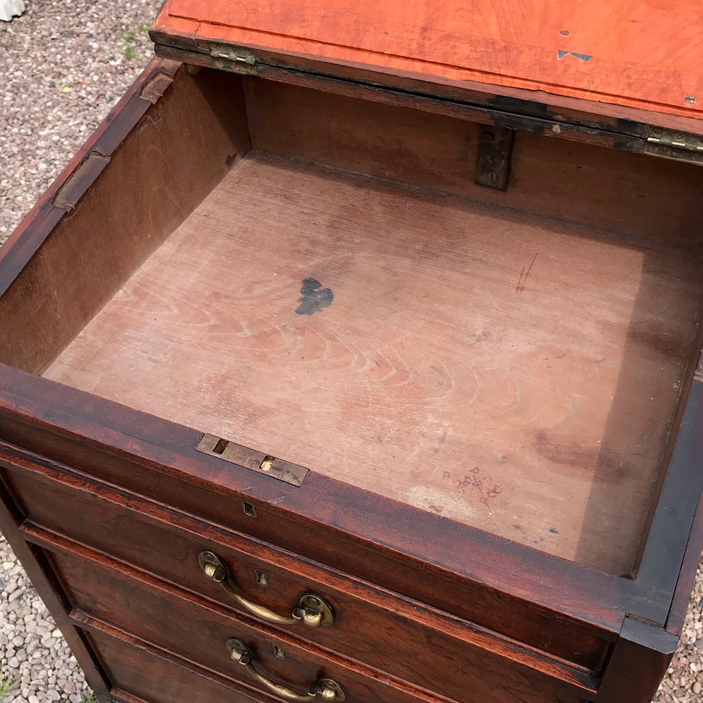 George III Mahogany Clerk's Campaign Desk - Detail View - 5