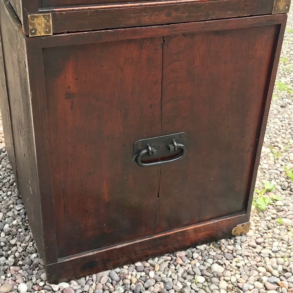 George III Mahogany Clerk's Campaign Desk - Detail View - 8