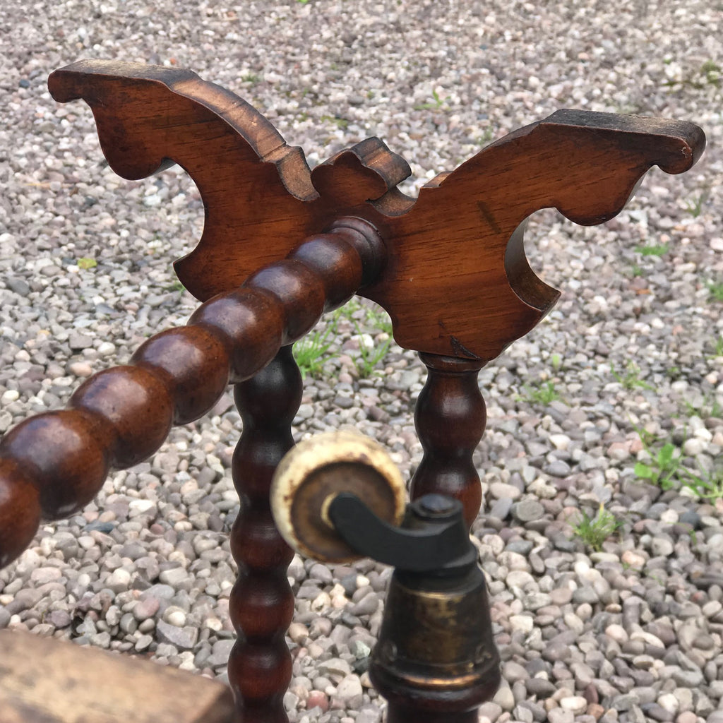 Walnut Baby Sutherland Table on Bobbin Supports - Detail View - 4