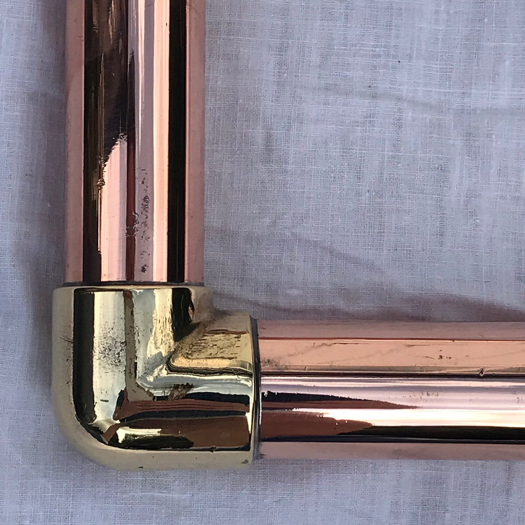 Early 20th Century Copper Towel Rail with Brass Fittings - Detail View - 4