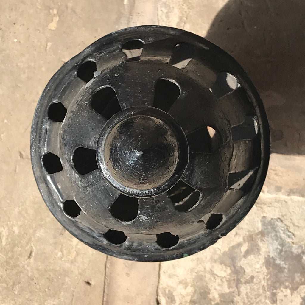 Set of 4 19th Century Lead Air Vents/Finials - Detail View - 4