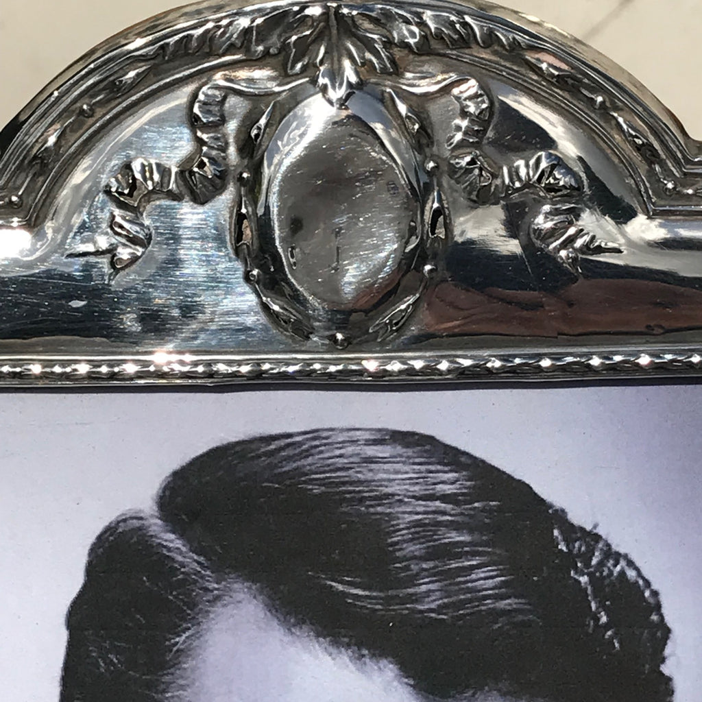Large Pair of George V Silver Photograph Frames - Top Detail View - 3