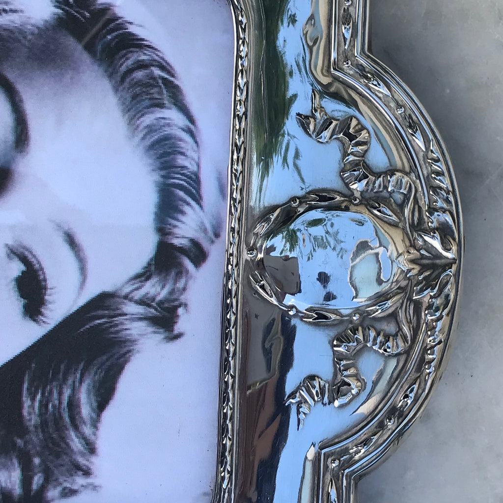 Large Pair of George V Silver Photograph Frames - Top Detail View - 6