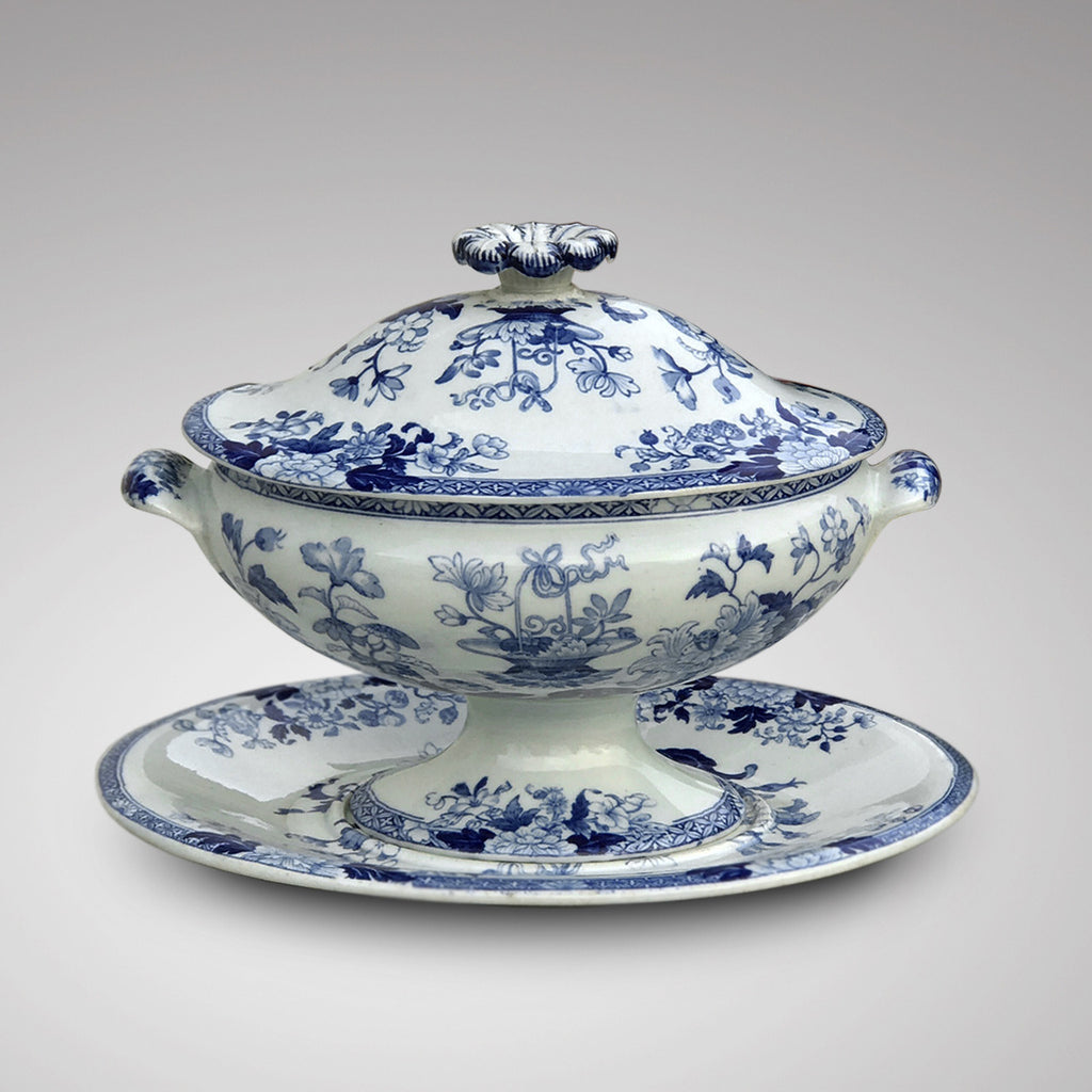 19th Century Wedgwood Sauce Tureen -Main Back View - 2