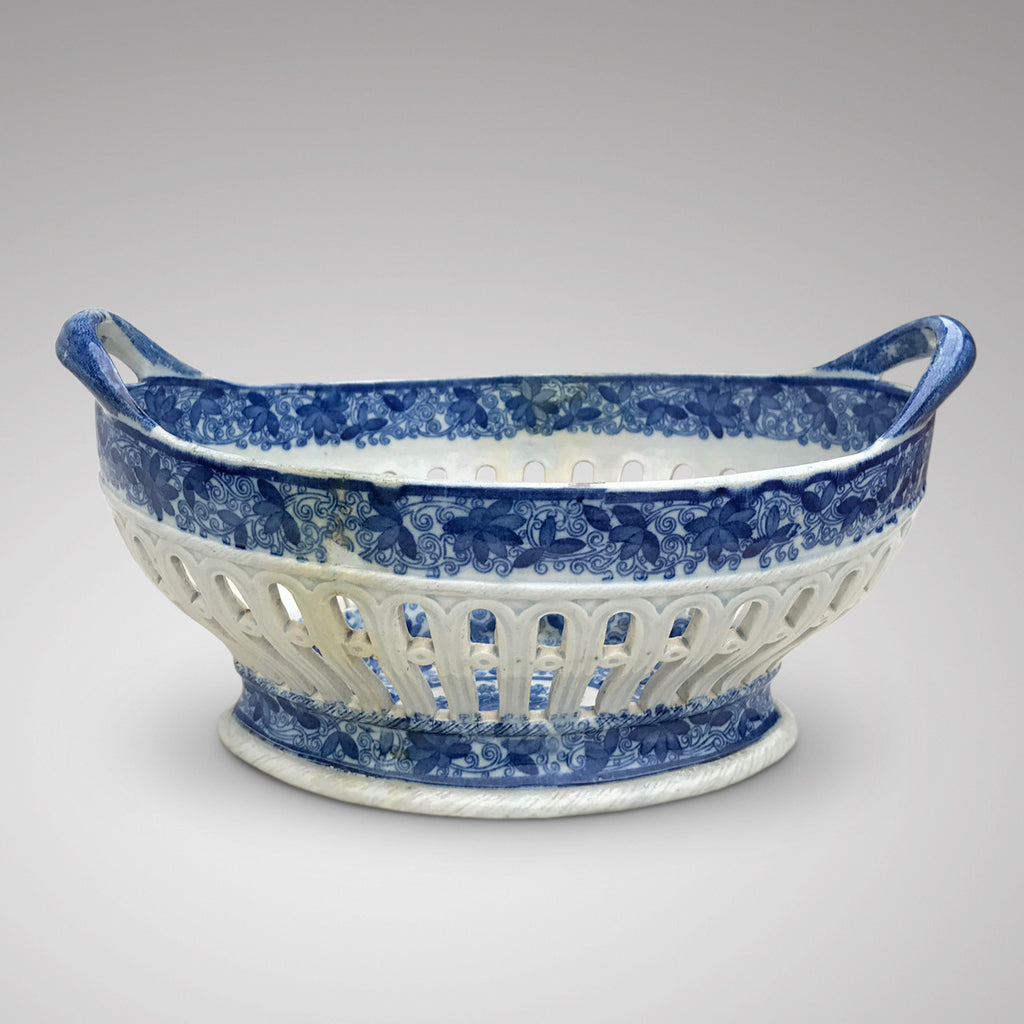 Georgian Blue & white Chestnut Basket - Side view - 2