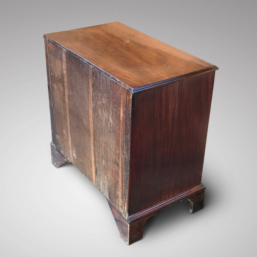 George III Mahogany Chest of Drawers - Back Side and Top View- 7