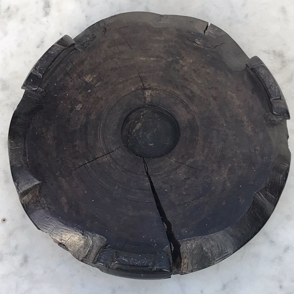 Enormous 19th Century Chinese Porcelain Blue & White Vase - Detail View - 10