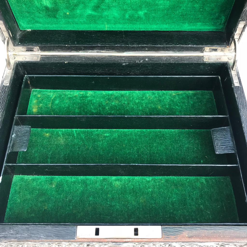 Large 19th Century Silver Jewellery Box with Bramar Lock - Inside View - 10