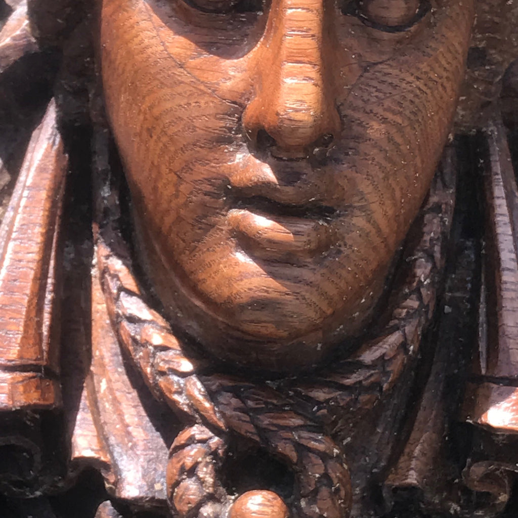 19th Century Carved Oak Pediment - Detail View - 3