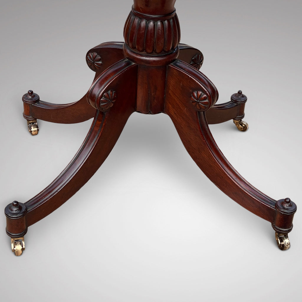 Early 19th Century Mahogany Tea Table - Detail View - 3