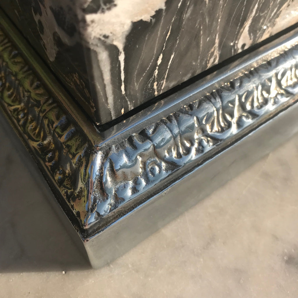 Pair of Early 20th Century Marble & Polished Steel Table Lamps - Detail View - 7