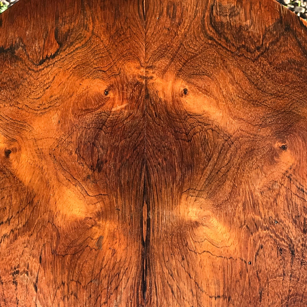 19th Century Rosewood Octagonal Lamp Table - Top Detail View - 3