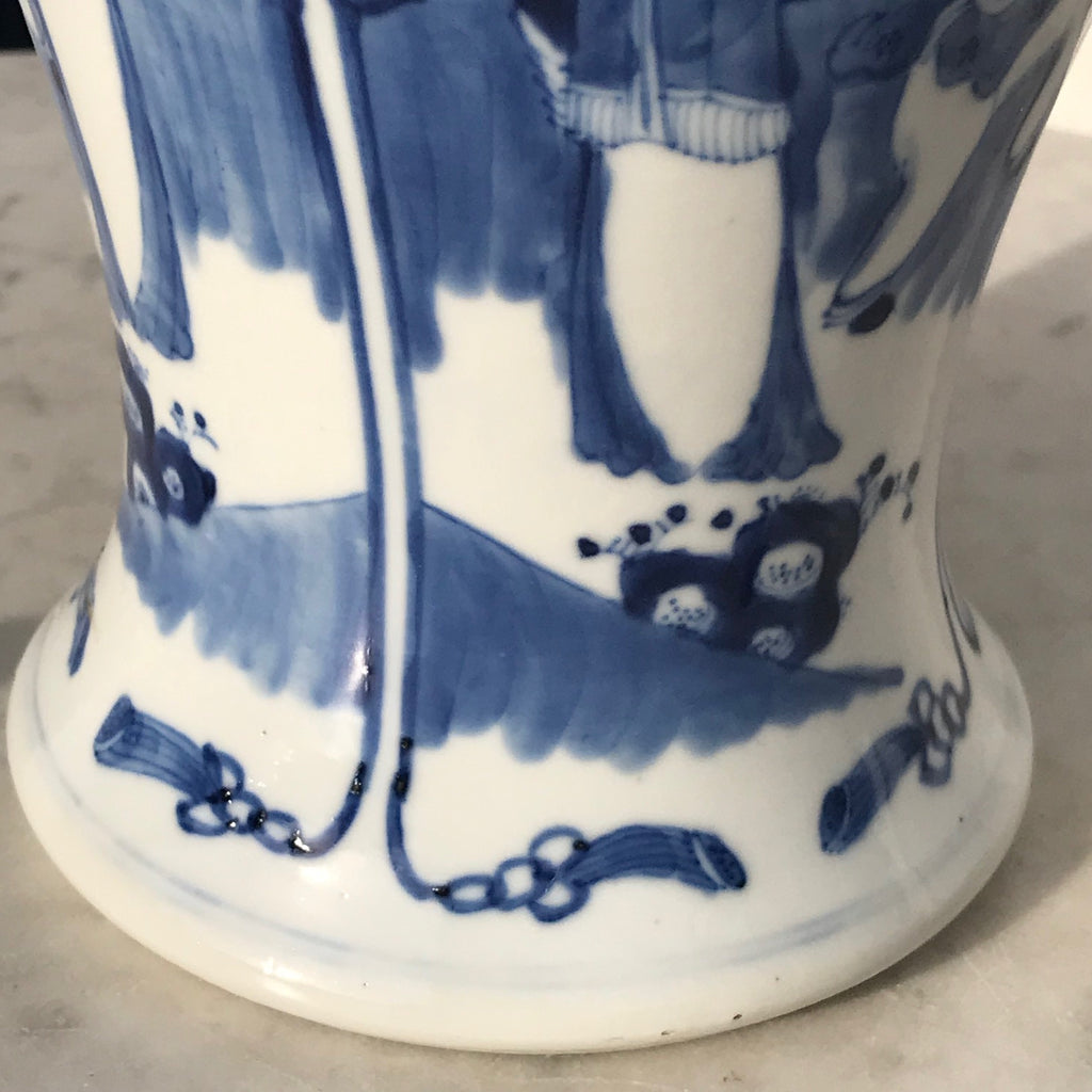 19th Century Chinese Blue & White Baluster Vase & Cover - Detail View - 10