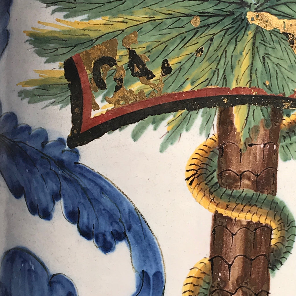 Large 18th Century Italian Tin Glazed Dry Drug Jar - Detail View - 3