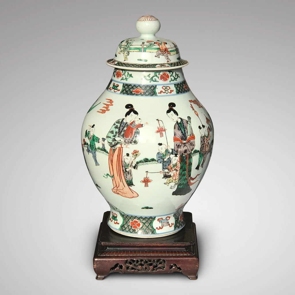 Late 18th/Early 19th Century Chinese Vase with Bud Finial - Front View - 2