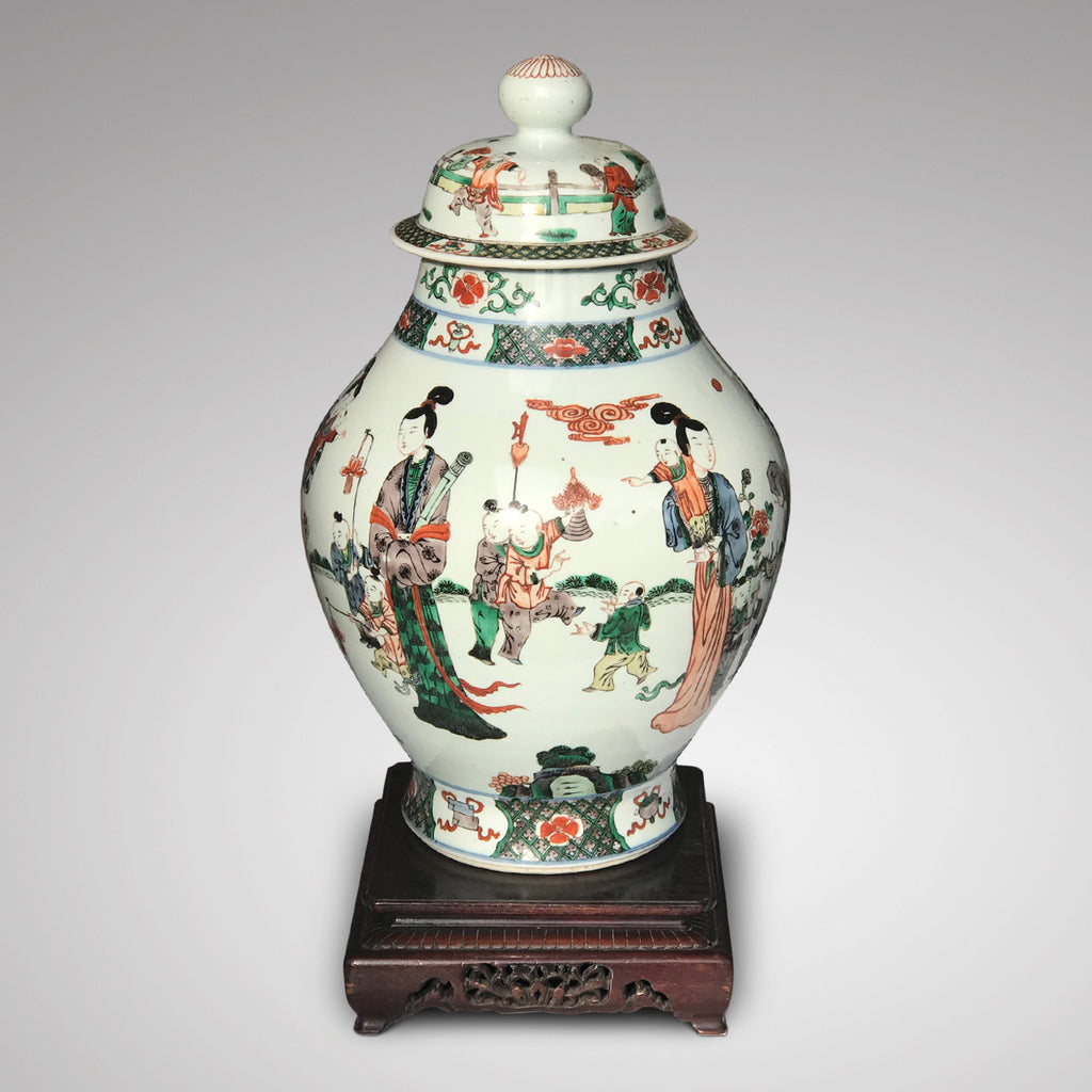 Late 18th/Early 19th Century Chinese Vase With Bud Finial - Front View - 4