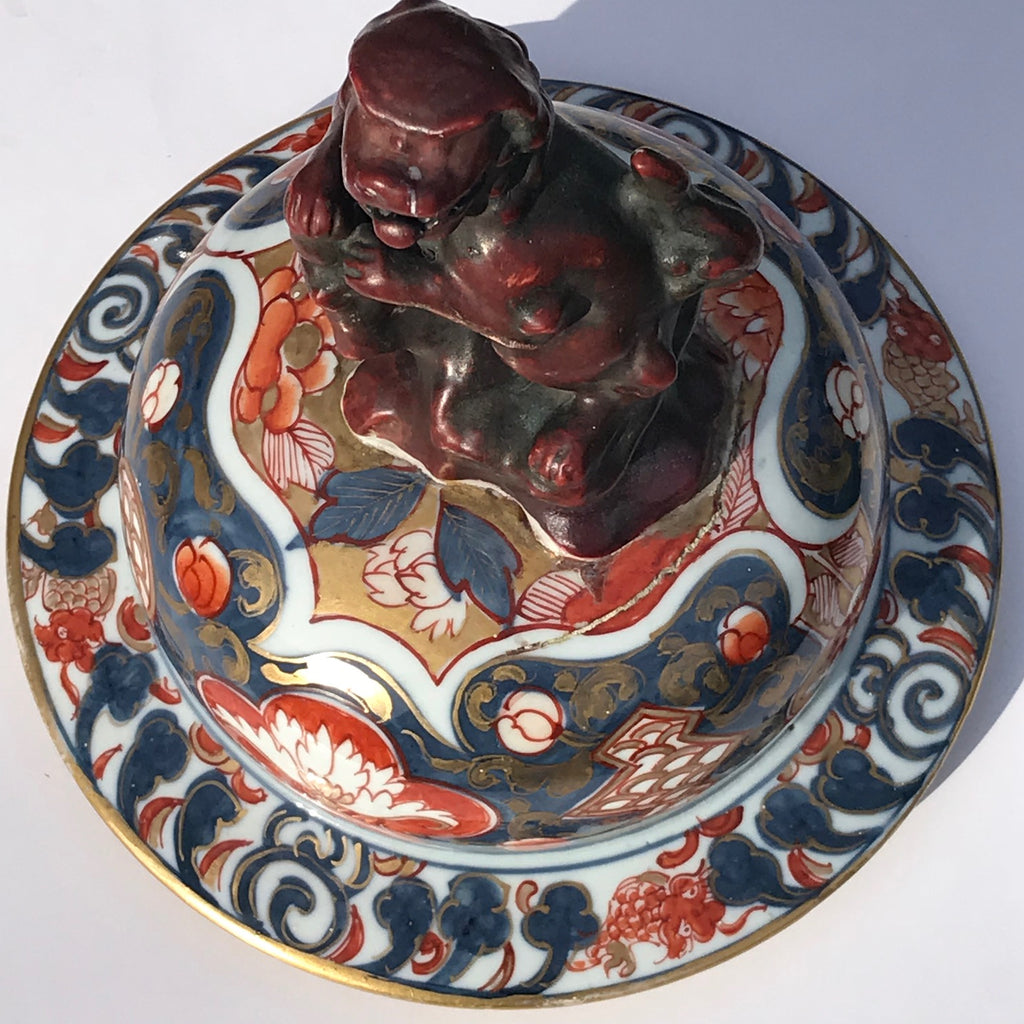 18th Century Imari Vase with Domed Cover