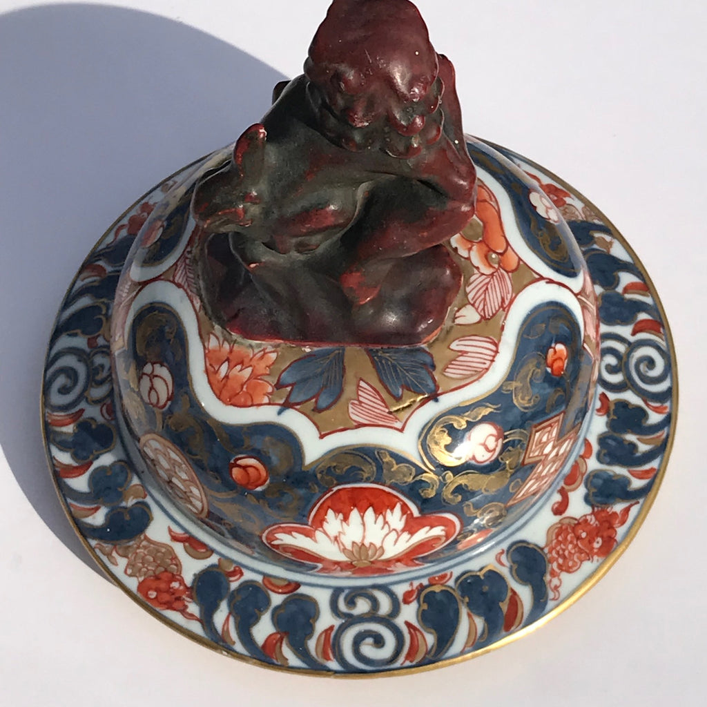 18th Century Imari Vase with Domed Cover