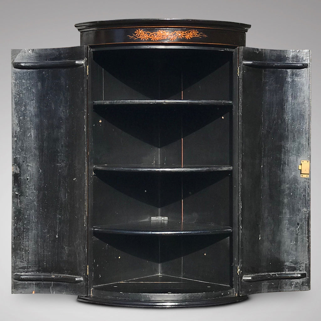 Georgian Chinoiserie Corner Cupboard - Inside View - 2