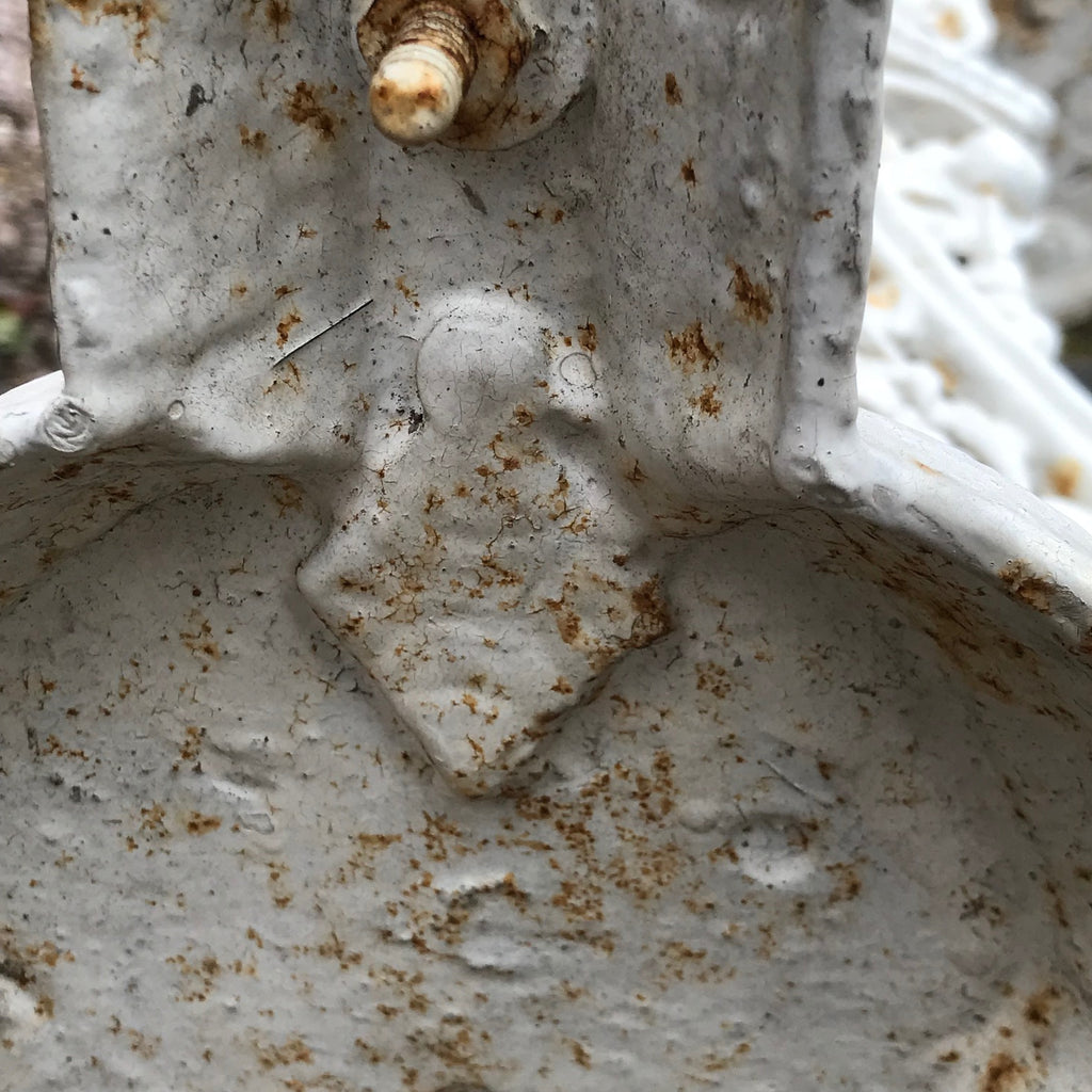 19th Century Cast Iron Garden Table attributed to Coalbrookdale - Detail View - 7
