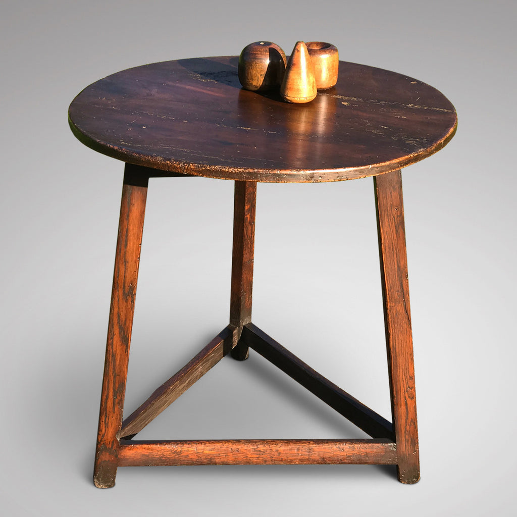 19th Century Elm cricket Table - Main View - 2
