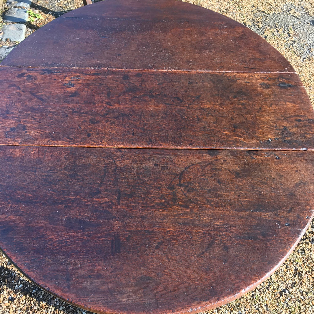 Small 17th Century Oak Gateleg Table - Top View - 4