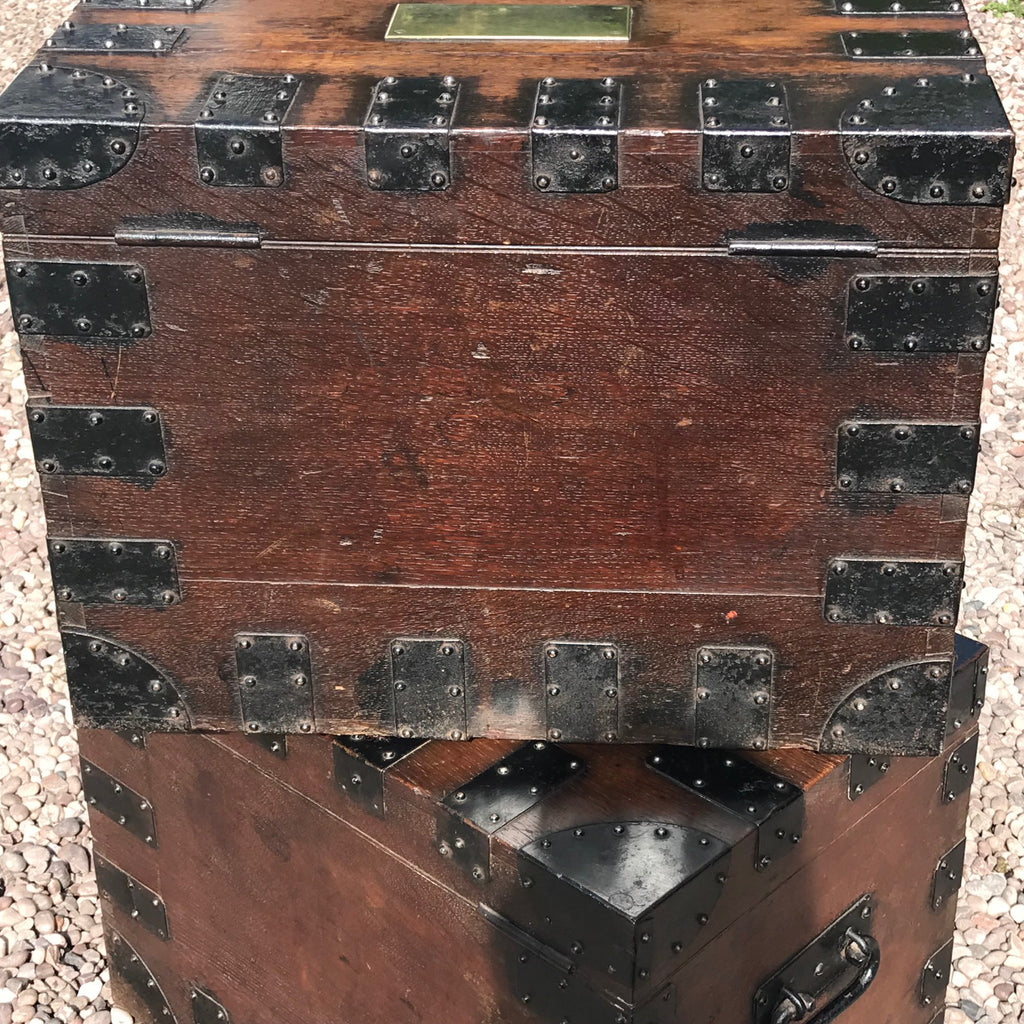 Two 19th Century Oak Silver Chests by Elkington & Co - Back View - 9