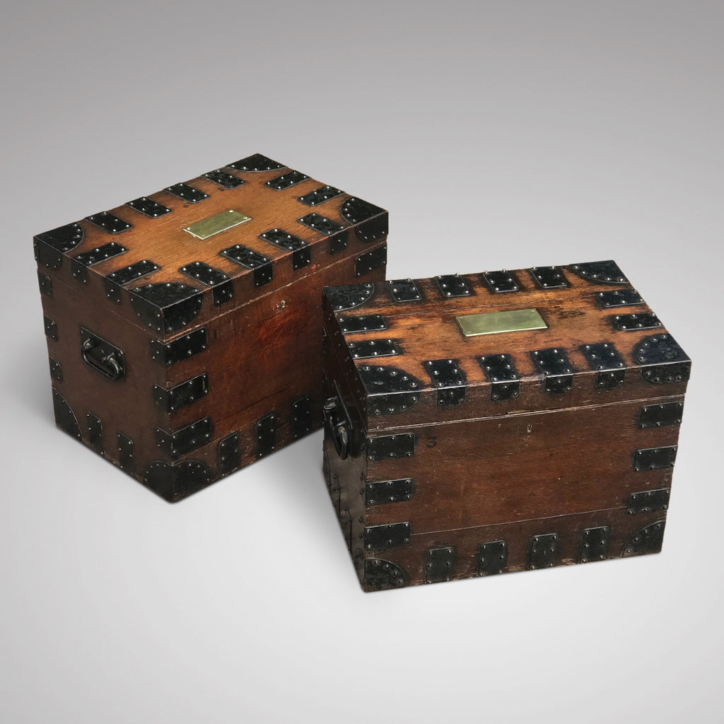 Two 19th Century Oak Silver Chests by Elkington & Co - Main View - 3