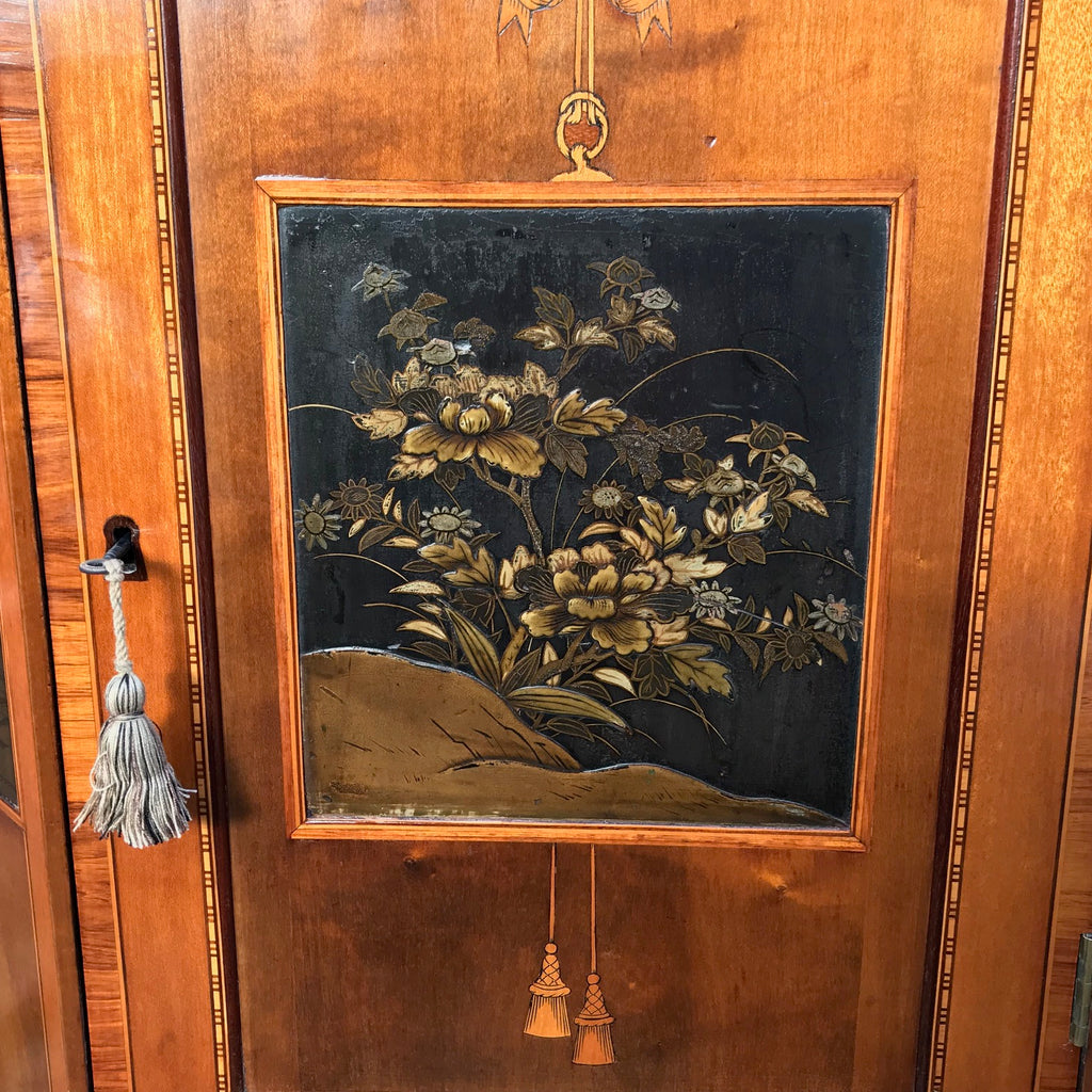 Pair of 19th Century Exhibition Quality Corner Cabinets - Close Up View of Door - 4