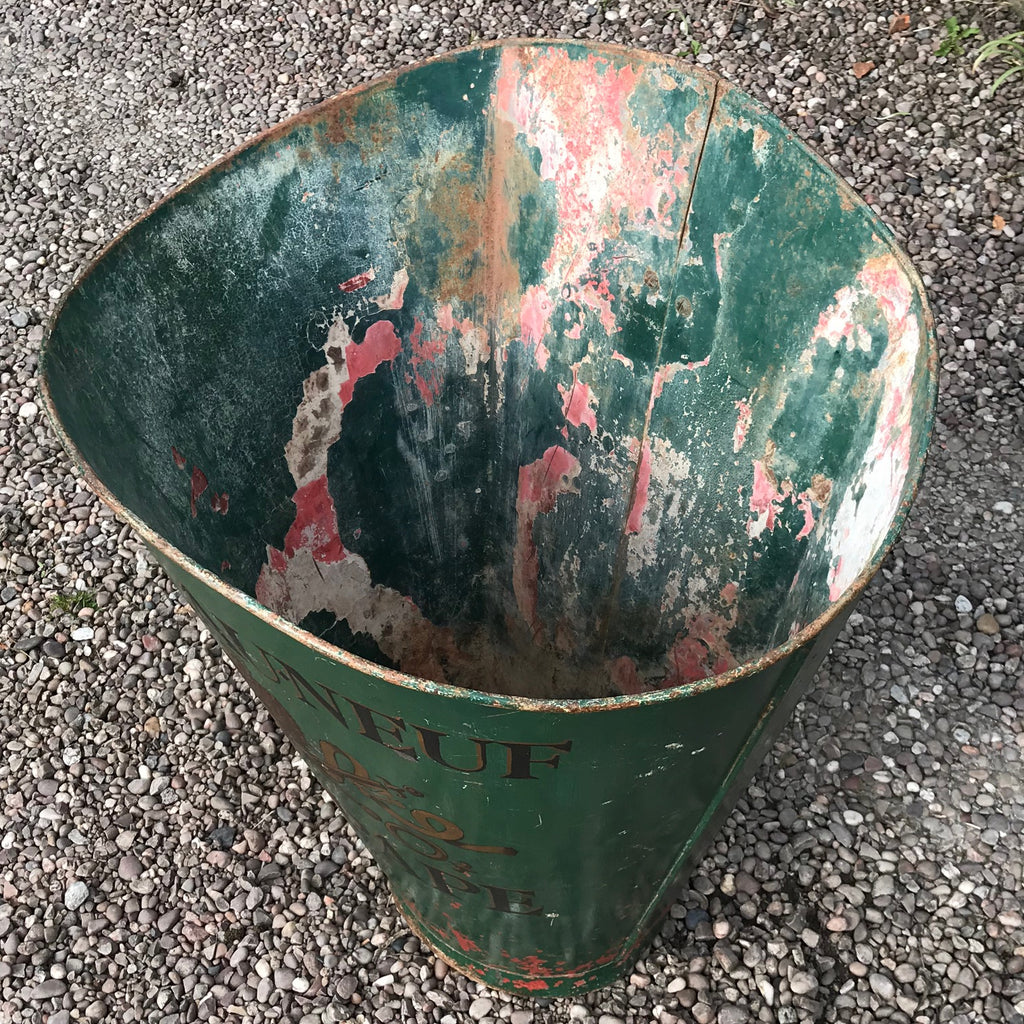 Early 20th Century Grape Hod - Inside View - 3