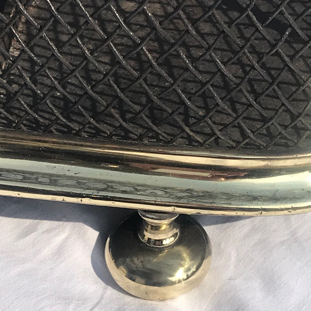 19th Century Nursery Fire Guard with Brass Rails - Detail View - 3