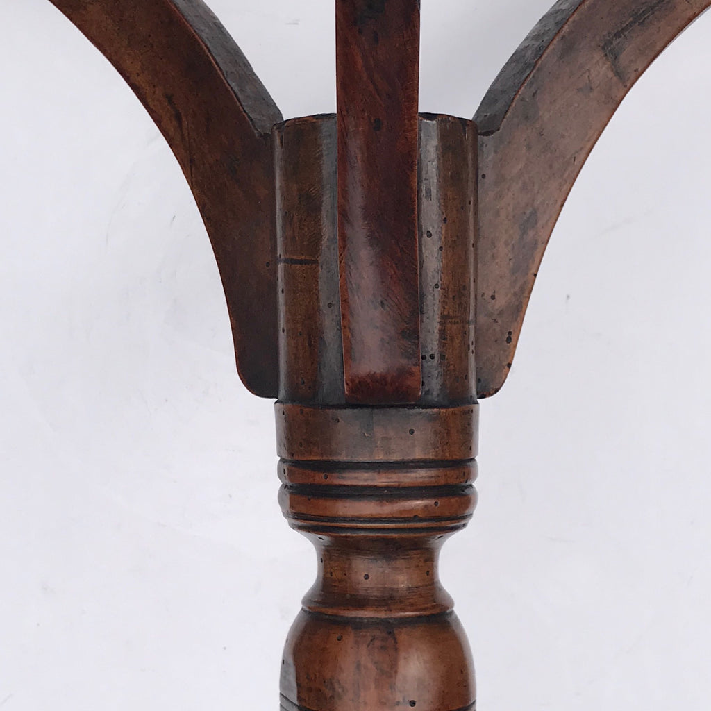 George II Octagonal Oak & Fruitwood Pillar Table - Base Detail View - 4