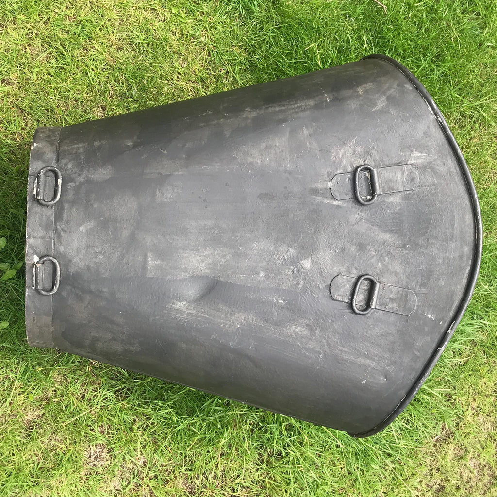 Early 20th Century Grape Hod - Back View - 2