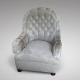 19th Century Buttoned  Armchair - Front view - 5