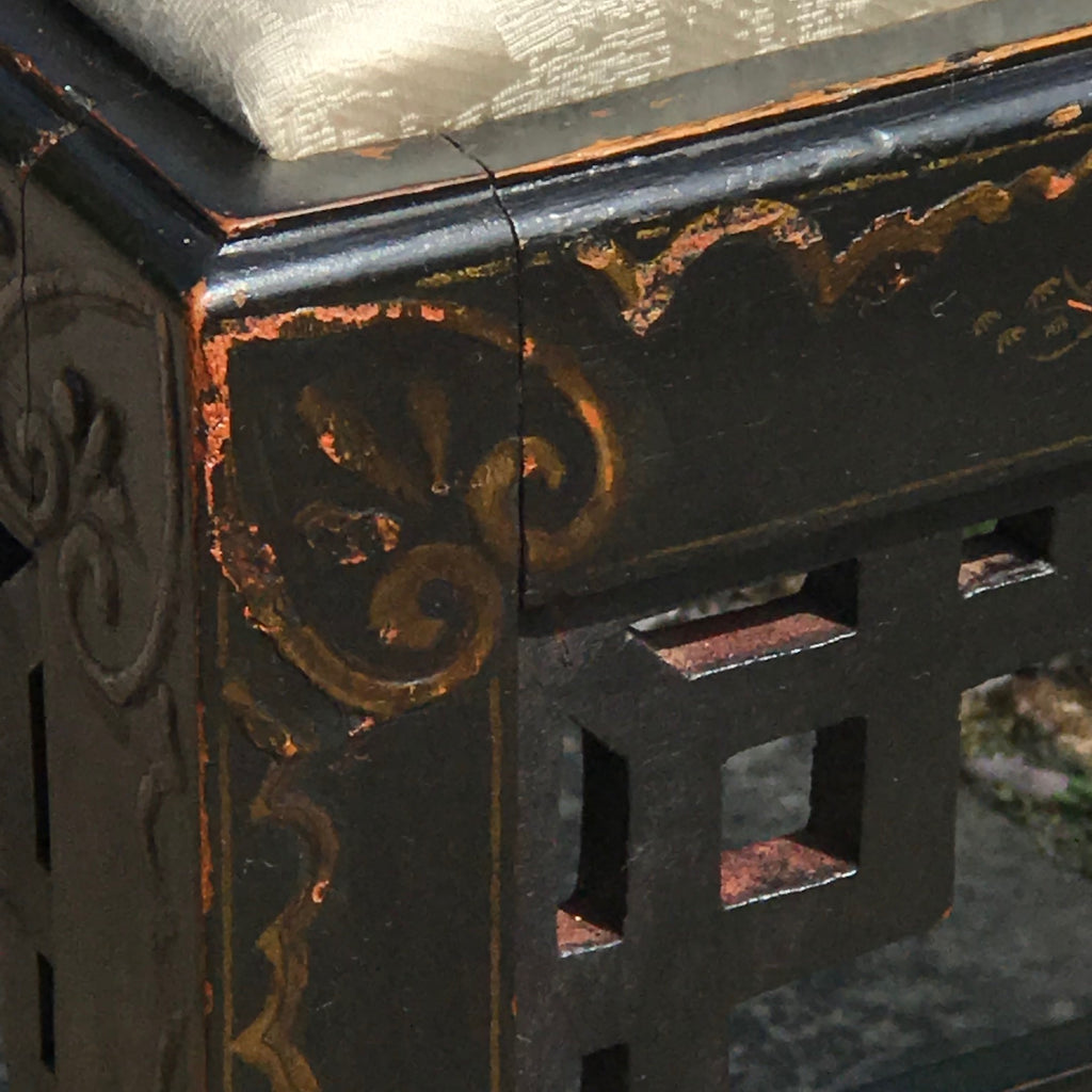 Early 20th Century Chinoiserie Stool - Detail View - 5