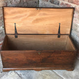 Early 19th Century Elm Blanket Box - Inside View - 5