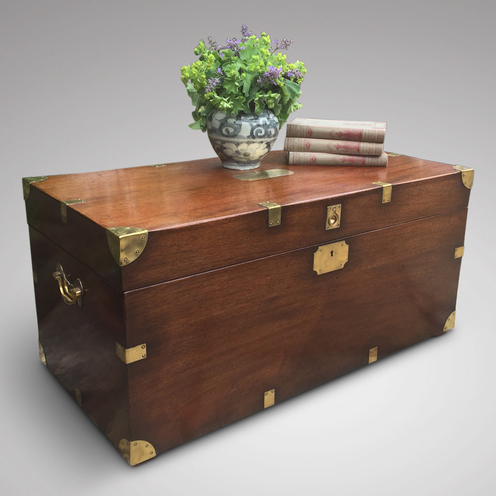 19th Century Mahogany Campaign Trunk - Front view 1