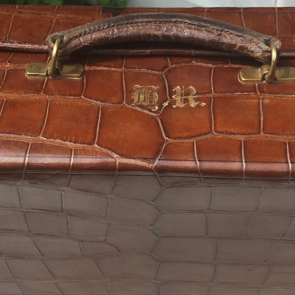 Early  20th Century Crocodile Skin Suitcase - View of handle detail
