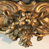 18th Century Carved Giltwood Mirror - Carved Detail View - 9