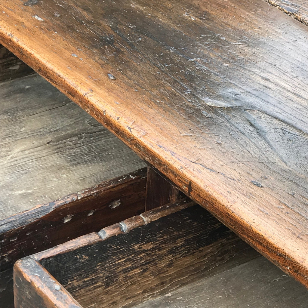18th Century Welsh Oak Serving Table - Drawer Detail View - 10