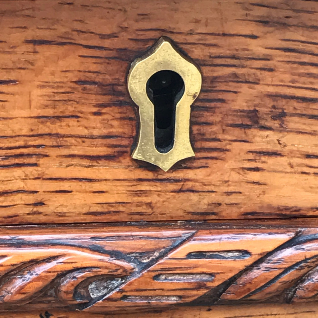 Small Arts & Crafts Oak Chest of Drawers - Lock Detailing -5