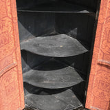 18th Century Chinoiserie Japanned Corner Cupboard - Inside View - 11