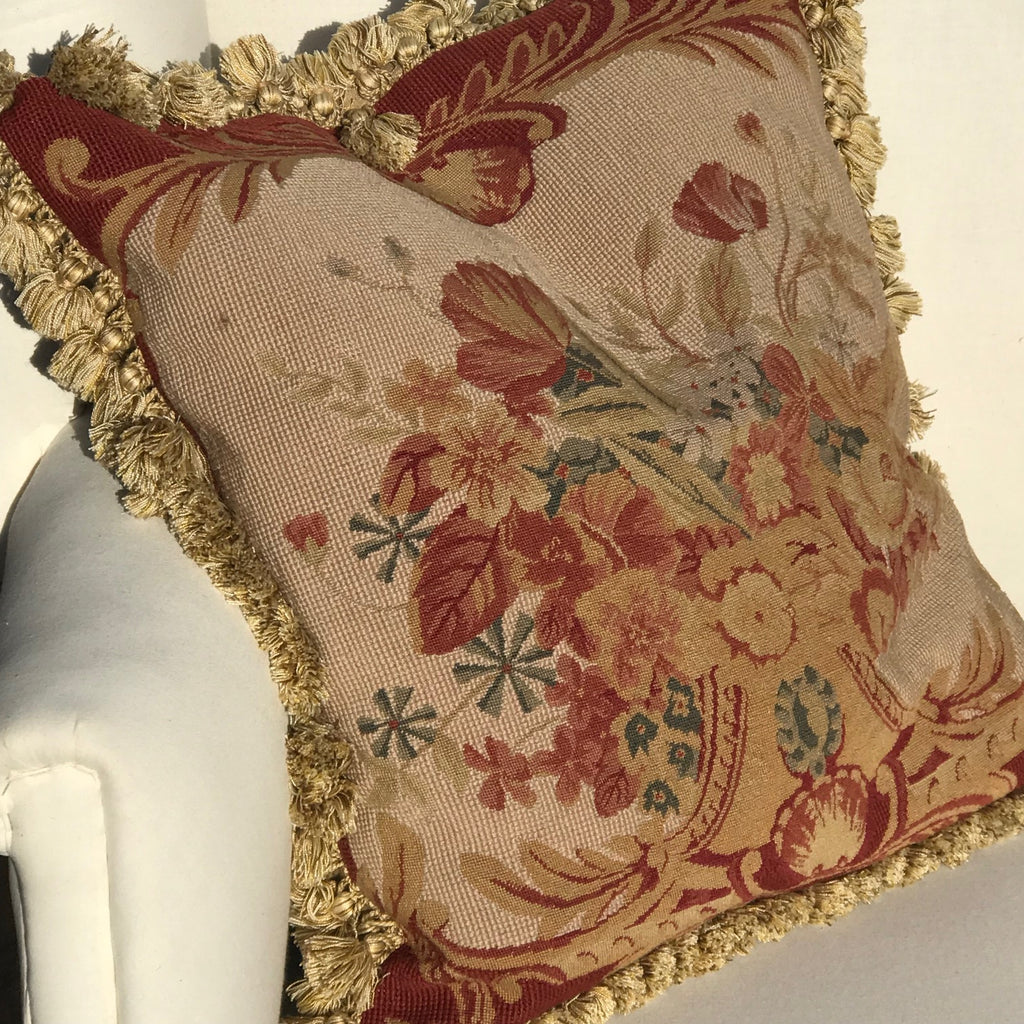 A Pair of Aubusson Style Tapestry Cushions - Detail View - 4