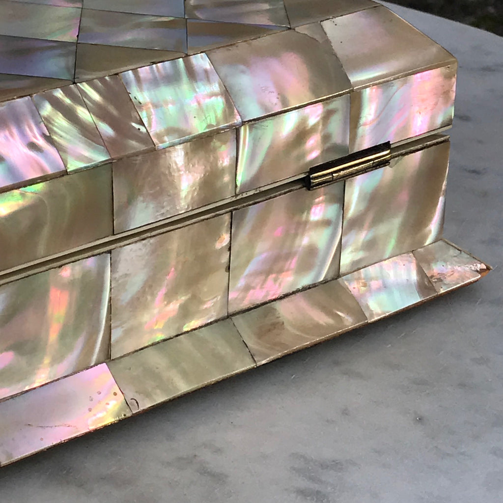 19th Century Mother of Pearl Jewellery Box - Detail View - 8