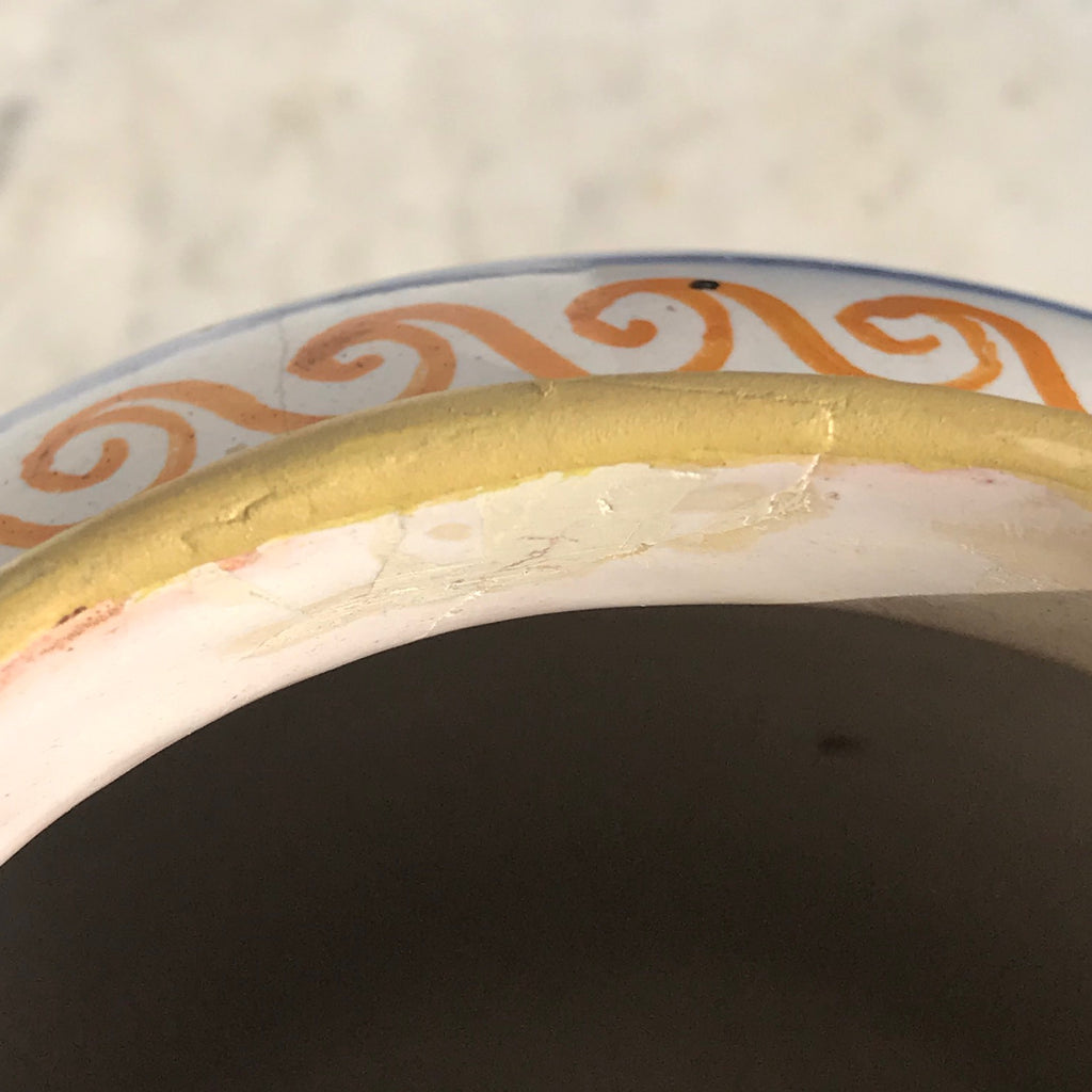 18th Century Italian Tin Glazed Dry Drug Jar - Detail View - 5